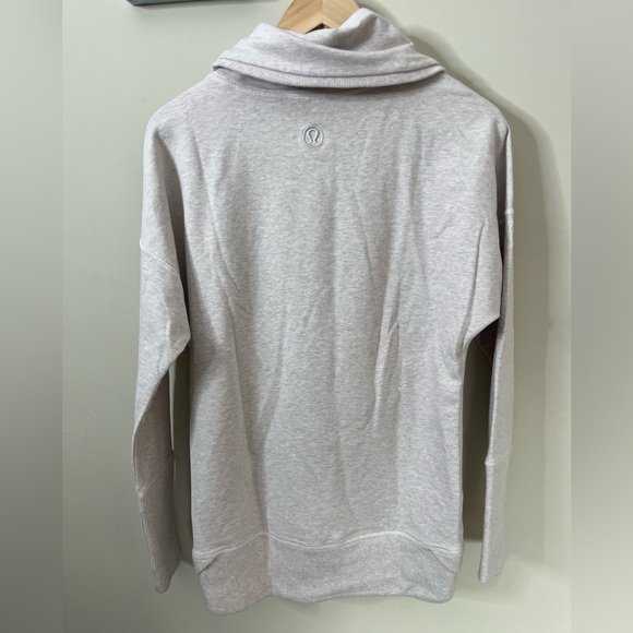 Lululemon Run Rest Day Pullover Size 6 Beige Cowl Neck - Picture 2 of 8